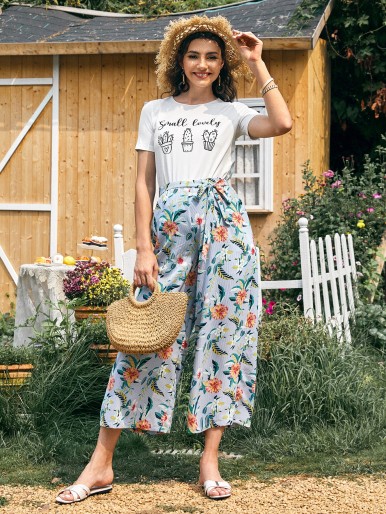 Maternity Potted Plants Print Top & Tropical Belted Palazzo Pants Set