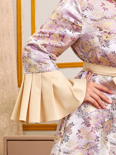 SHEIN SXY Tropical Print Crop Cami Top & Split Thigh Skirt