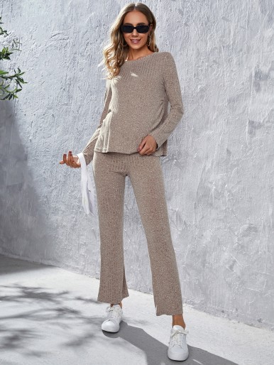 Maternity Rib-Knit Tee & Pants Set