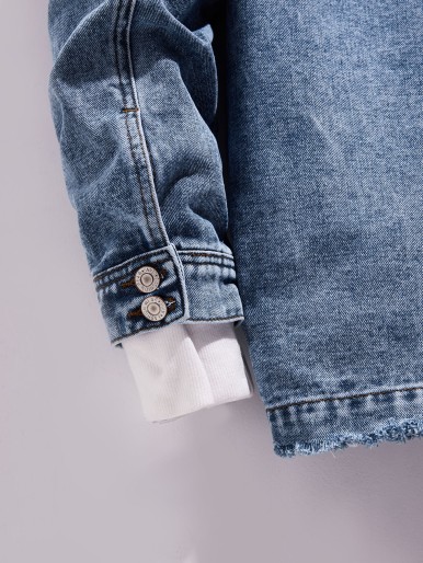 Men Patched Pocket Drop Shoulder Denim Jacket Without Hoodie