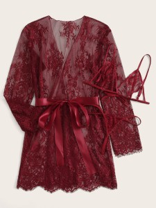 Plus Floral Lace Lingerie Set With Belted Robe