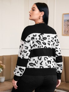 Plus Graphic Pattern Drop Shoulder Cardigan