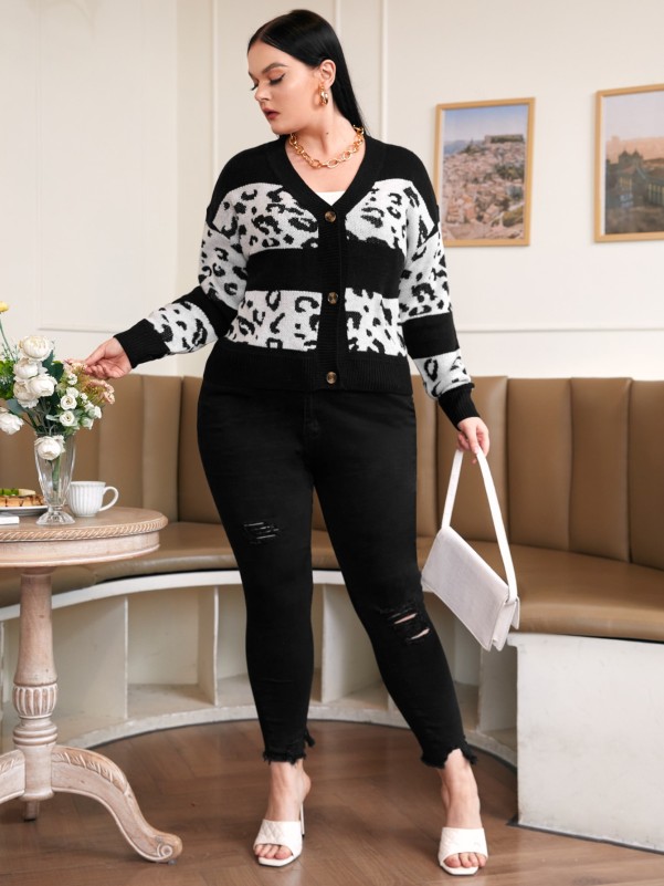 Plus Graphic Pattern Drop Shoulder Cardigan