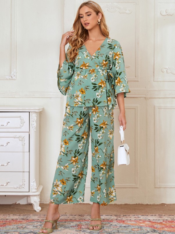 Maternity Bell Sleeve Knot Side Floral Blouse And Pants Set