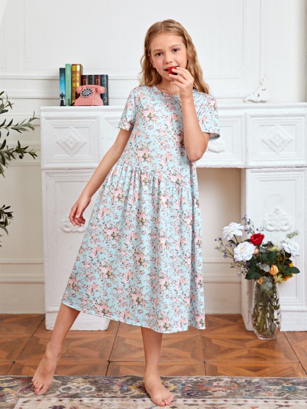 Girls Allover Floral Print Nightdress