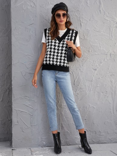 Houndstooth V-neck Sweater Vest