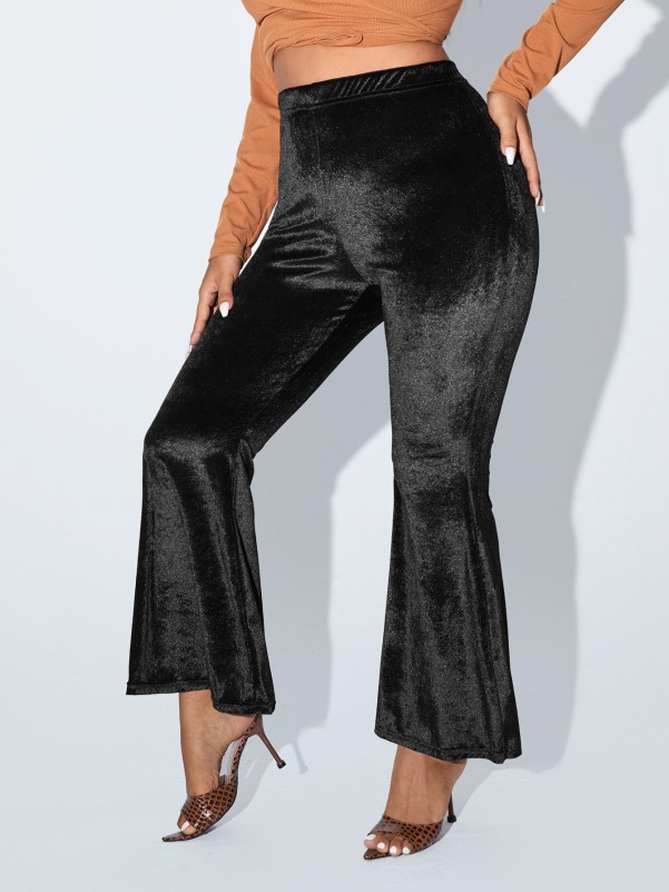 Plus Solid Flare Leg Velvet Pants