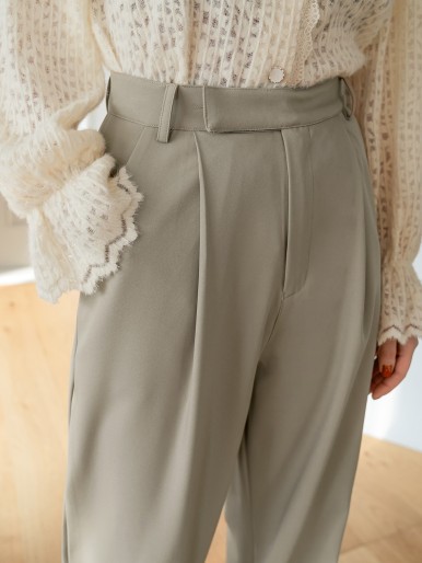 Slant Pocket Fold Pleated Pants