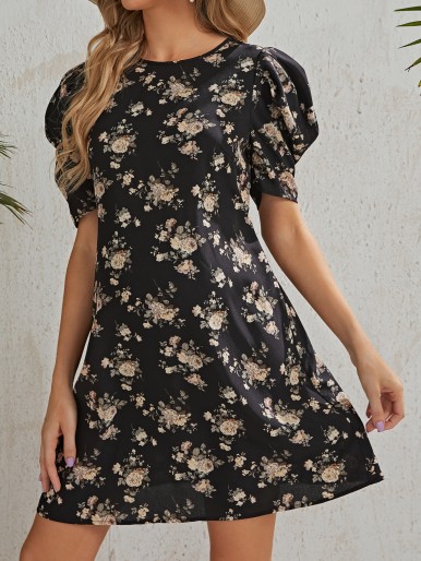 Maternity Puff Sleeve Floral Print Dress