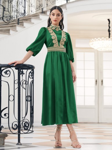 Lantern Sleeve Contrast Applique Dress