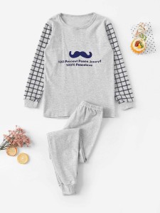 Boys Moustache & Letter Print Plaid Pajama Set