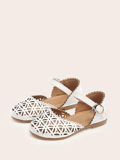 Girls Scalloped Trim Hollow Out Sandals
