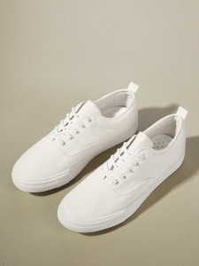 Men Lace-up Front Canvas Sneakers