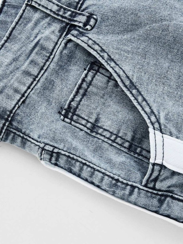 Men Flap Pocket Ripped Jeans