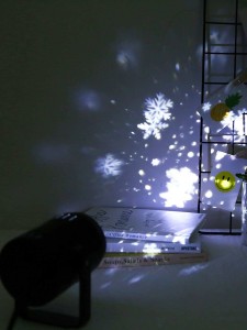 Snowflake Led Projecting Light