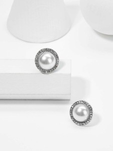 Faux Pearl Design Stud Earrings 1pair