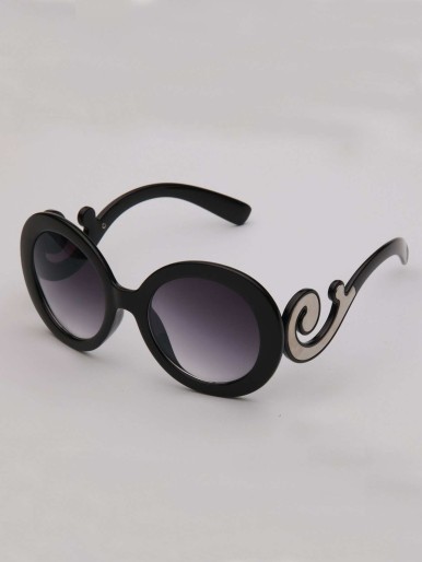 Swirl Detail Sunglasses