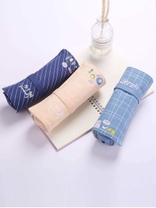 Striped Pattern Roll-up Pencil Bag 1pc