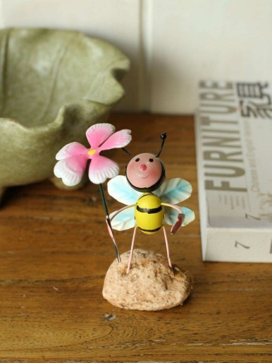 Random Color Bee & Flower Decorative Object