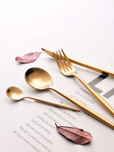 4pcs Stainless Steel Cutlery Set