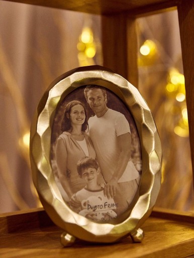 Textured Oval Photo Frame