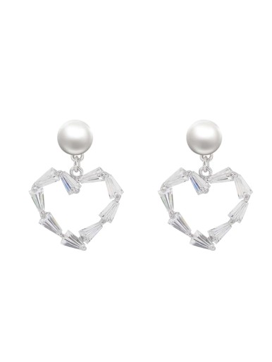 Faux Pearl Top Heart Design Drop Earrings 1pair