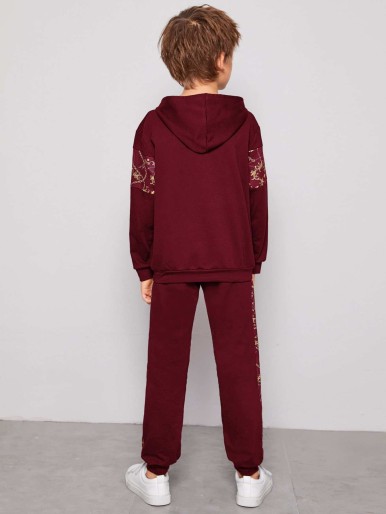 SHEIN Boys Baroque Print Hoodie & Contrast Sideseam Sweatpants Set