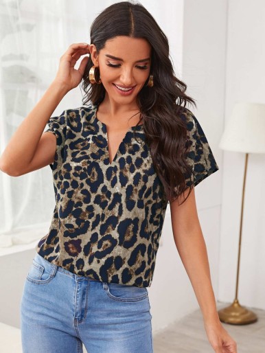 SHEIN Notched Neck Batwing Sleeve Leopard Top