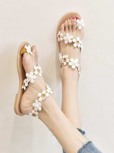 Floral Decor Toe Ring Sandals