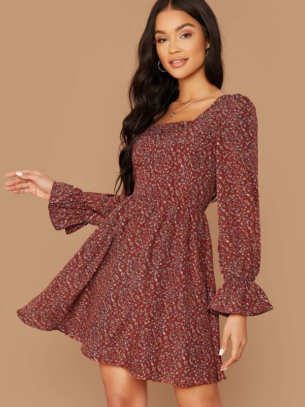 SHEIN Square Neck Flounce Sleeve Ditsy Floral Dress