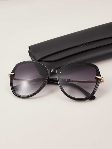 SHEIN Acrylic Frame Sunglasses