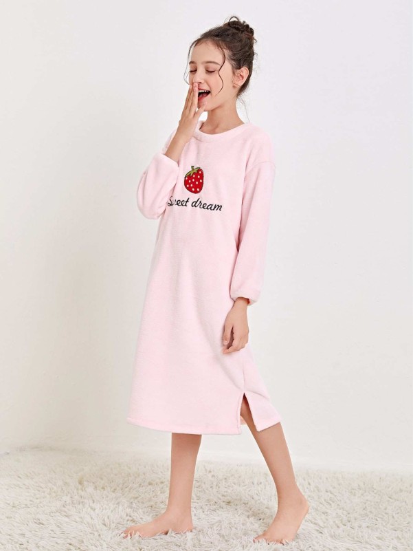 SHEIN Girls Letter & Strawberry Embroidery Teddy Nightdress
