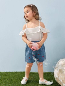 Toddler Girls Cherry Embroidery Denim Shorts