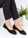 Black Flat Flat Shoes