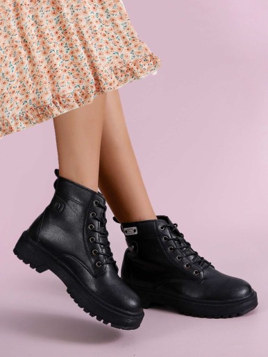 Lace Up Fashion Boots
