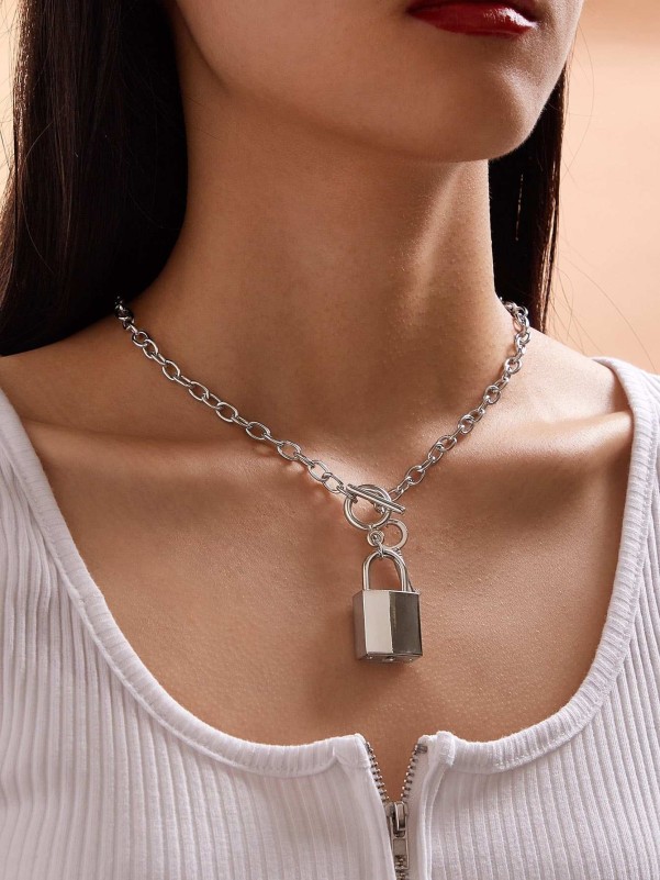 Lock Pendant Chain Necklace 1pc