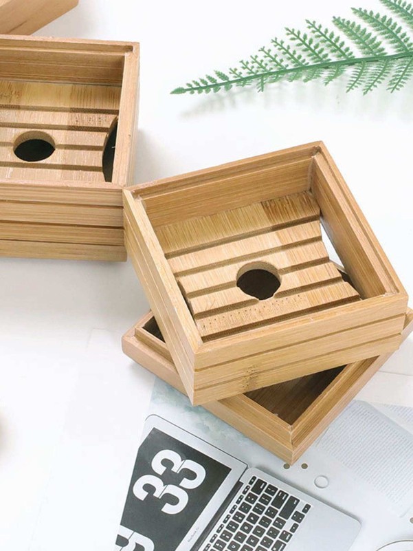 1pc Wooden Soap Dish With Lid