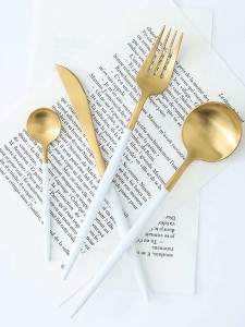 2pcs Spoon & 1pc Fork & 1pc Knife