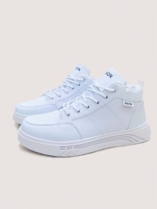 Men Lace Up Front Skate Shoes