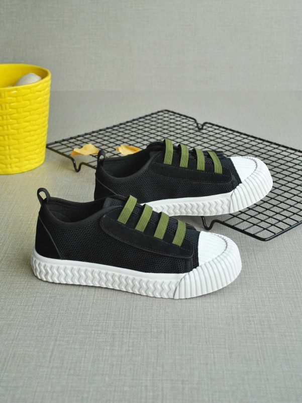 Boy Lace up sneakers