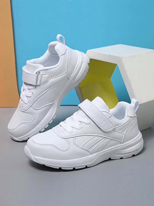 Kids wide clearance tennis shoes