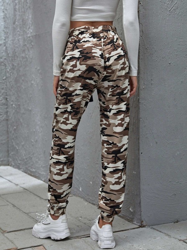 Camouflage sales sweatpants womens