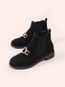 Chain Decor Chelsea Boots