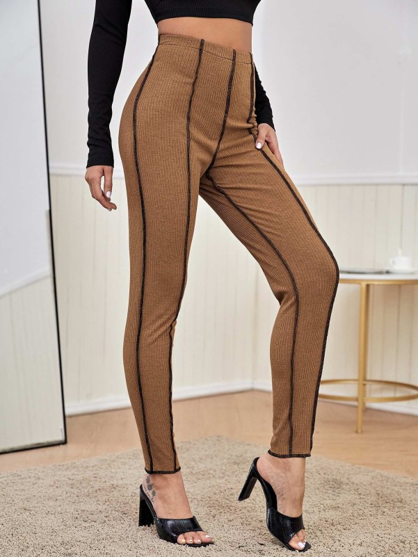 LEGGINGS WITH CONTRAST TOPSTITCHING - Black