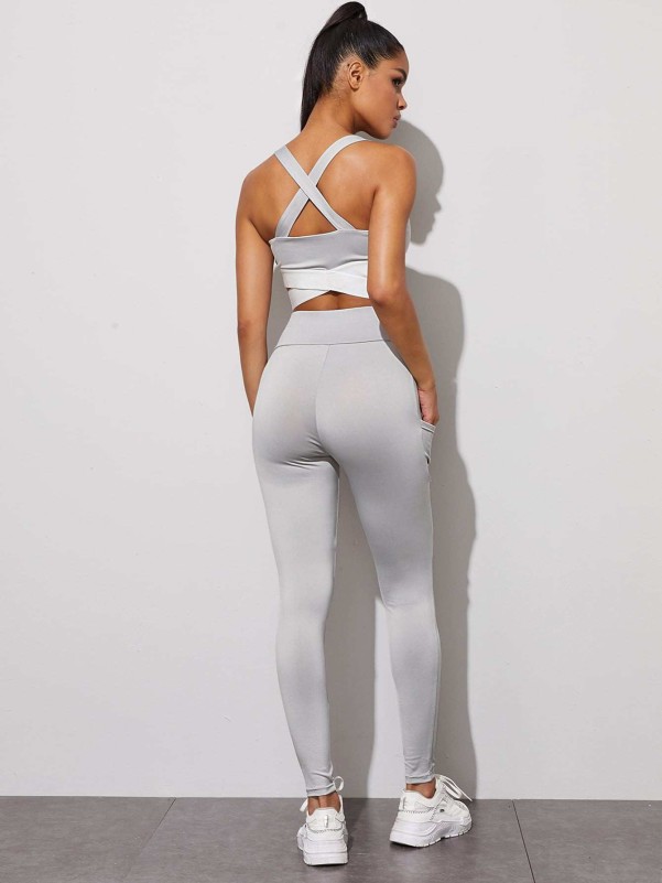 Crisscross Back Sports Bra & Leggings With Phone Pocket