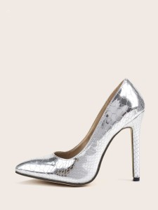 Croc Embossed Stiletto Court Pumps