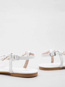 Faux Pearl Decor Thong Sandals