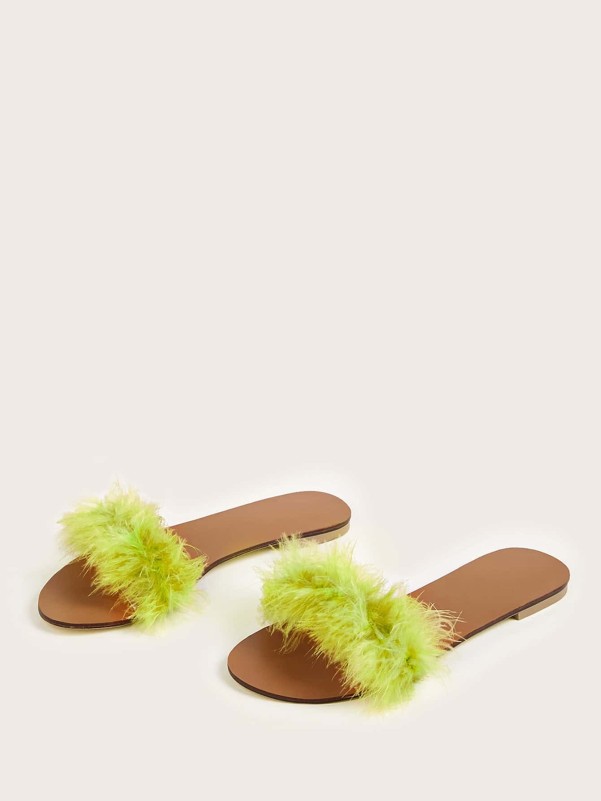 Fluffy sliders wide discount fit