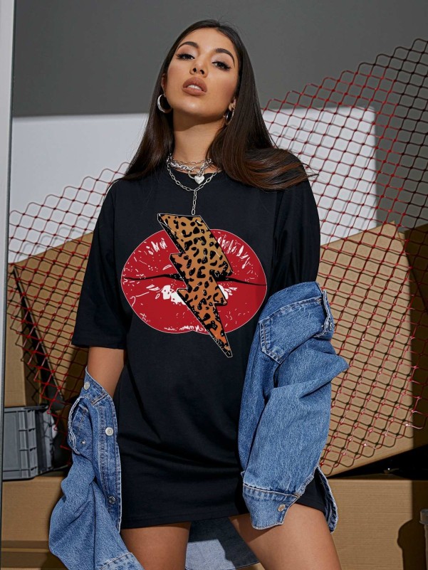 Lip And Leopard Print Oversized Tee