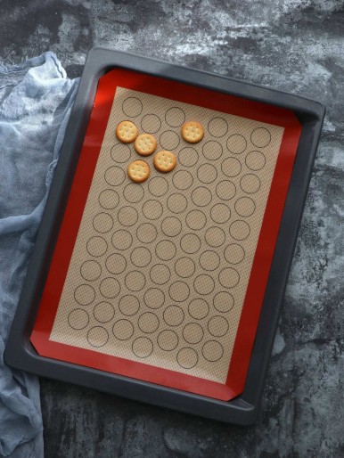 Macaron Baking Tray Mat 1pc